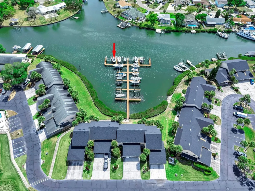 626 YARDARM DRIVE #13 Apollo Beach, FL 33572