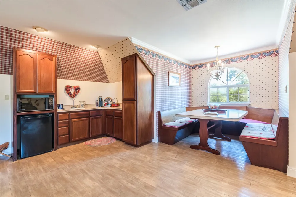 17270 FM 112 Thrall, TX 76578