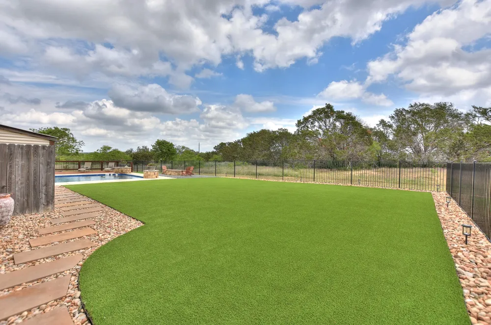 3738 County Road 258 Liberty Hill, TX 78642