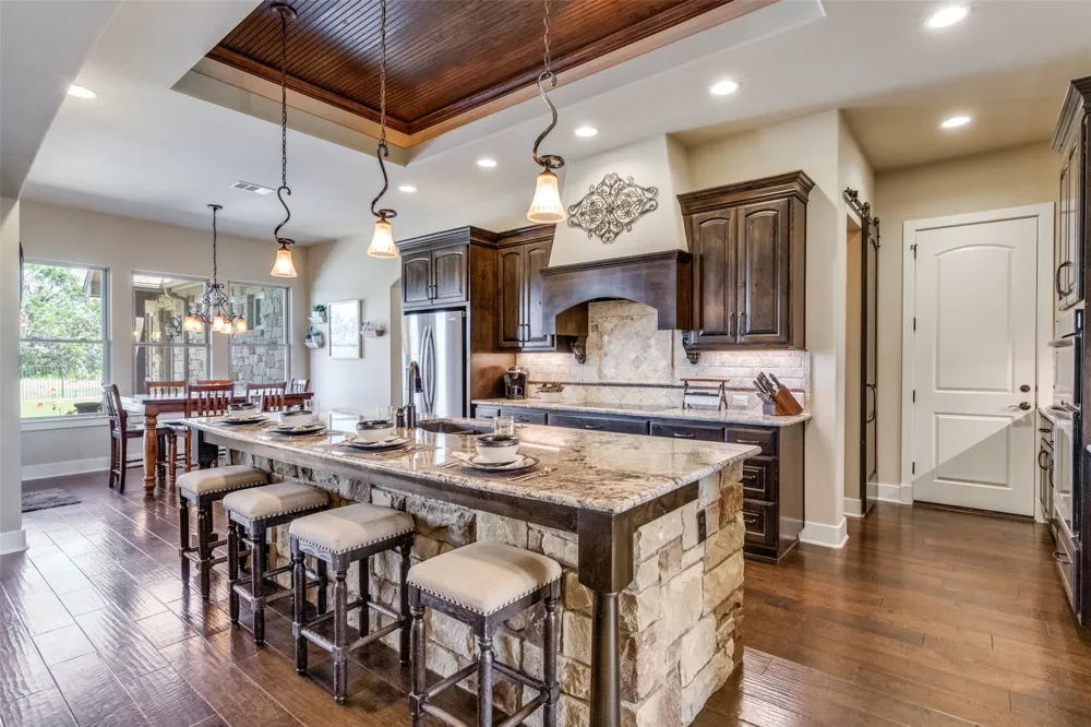 3738 County Road 258 Liberty Hill, TX 78642
