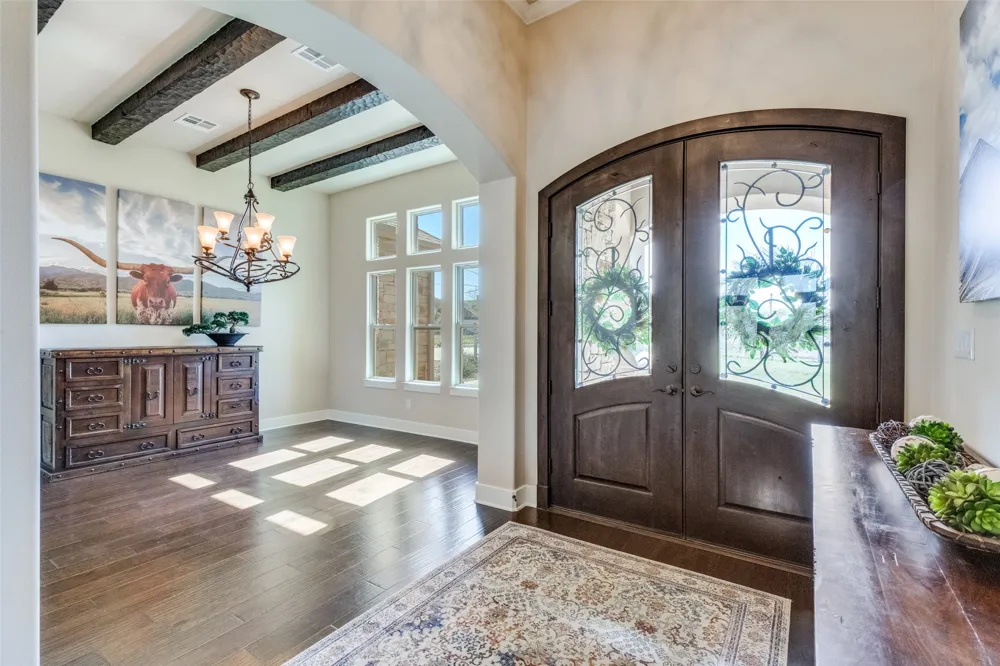 3738 County Road 258 Liberty Hill, TX 78642