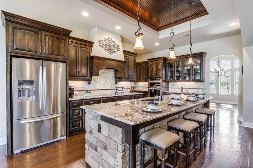 3738 County Road 258 Liberty Hill, TX 78642