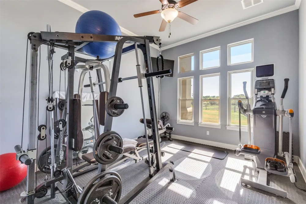 3738 County Road 258 Liberty Hill, TX 78642