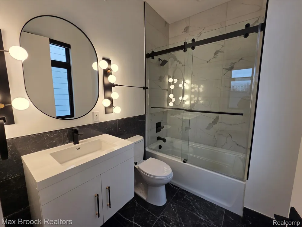 1640 Bagley Street #13 Detroit City, MI 48216