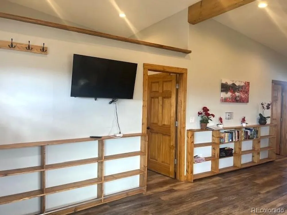 68 Camino De La Plata Crestone, CO 81131