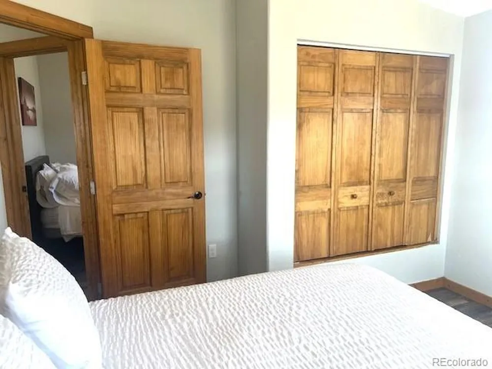 68 Camino De La Plata Crestone, CO 81131