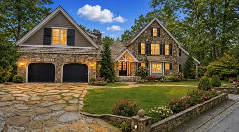 142 Lucerne Drive