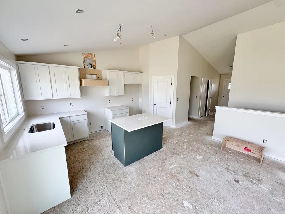 7070 Kettle Dale Avenue SE Alto, MI 49302