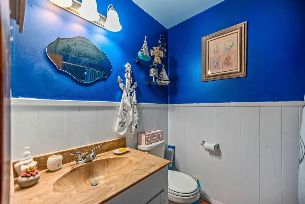 1640 S Virginia Street Port Lavaca, TX 77979