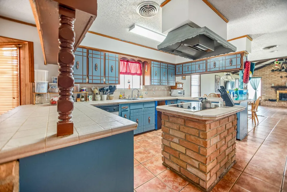 1640 S Virginia Street Port Lavaca, TX 77979