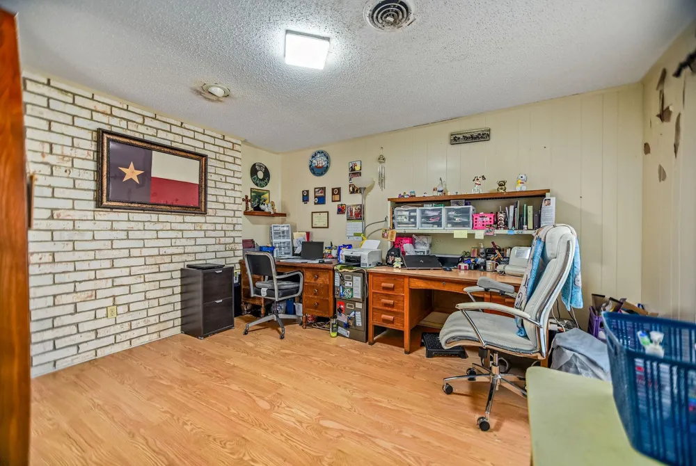 1640 S Virginia Street Port Lavaca, TX 77979