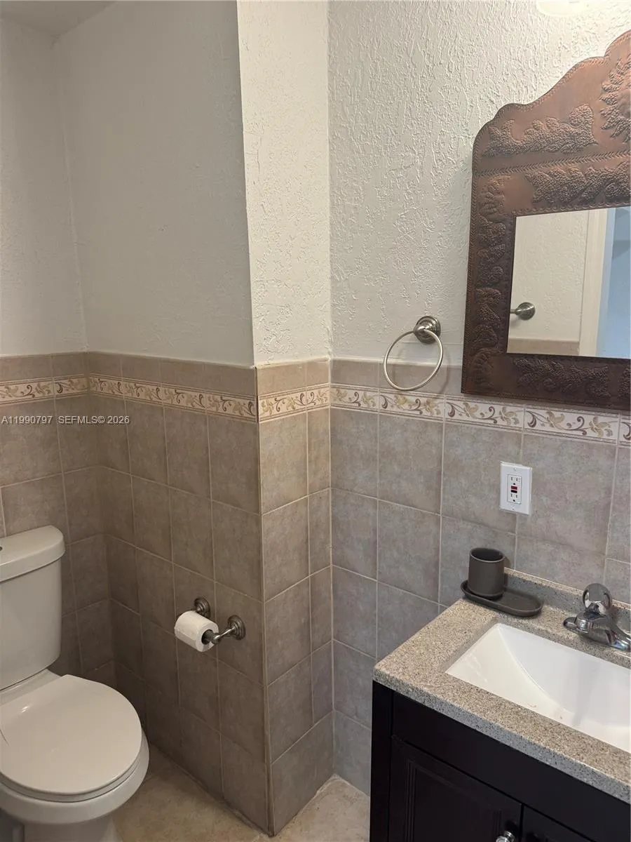 6126 SW 61st St South Miami, FL 33143