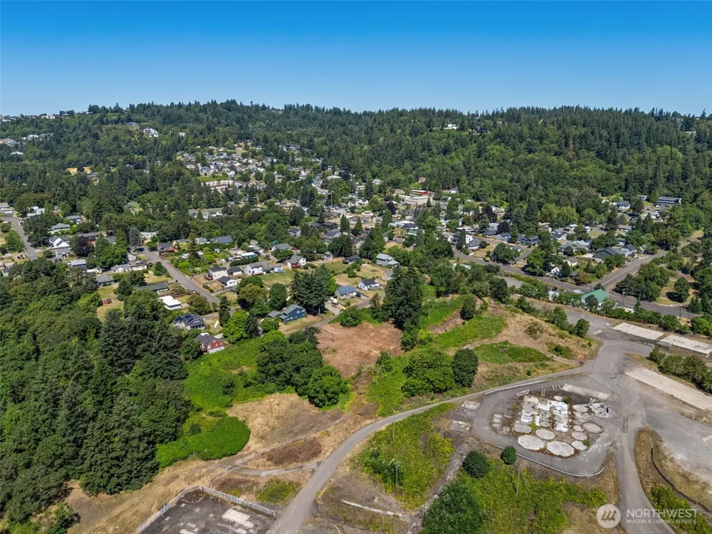 512 NW Elm Street Camas, WA 98607