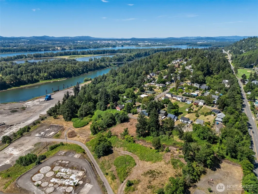 512 NW Elm Street Camas, WA 98607