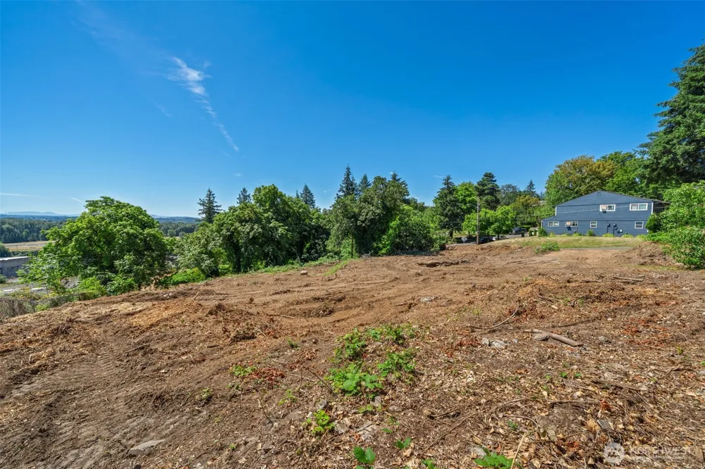 512 NW Elm Street Camas, WA 98607