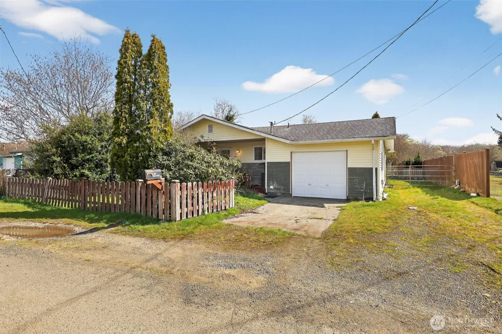 1010 Coolidge Road Aberdeen, WA 98520