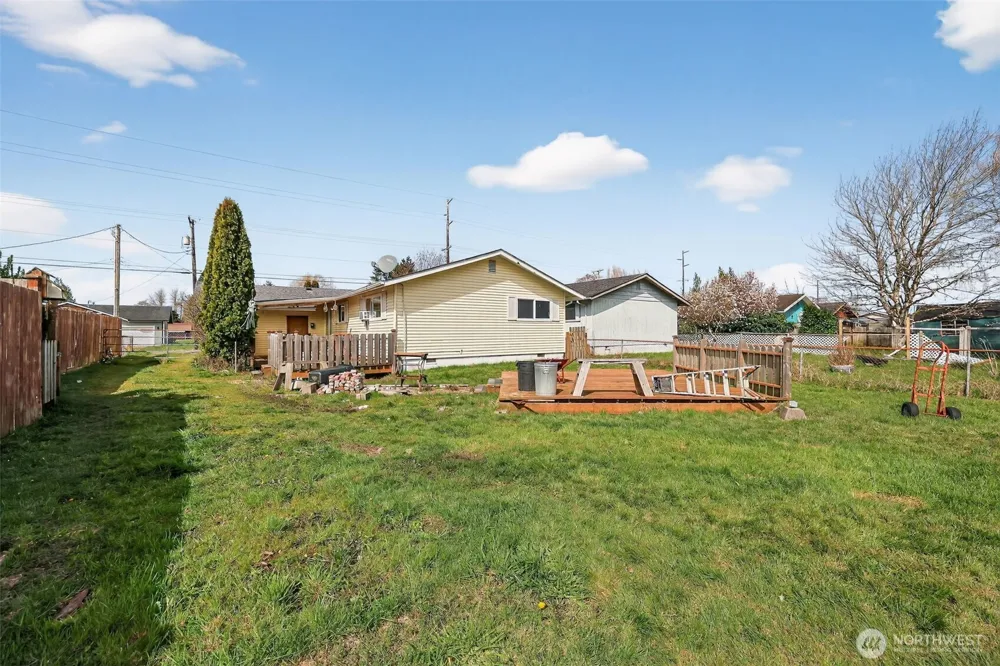 1010 Coolidge Road Aberdeen, WA 98520