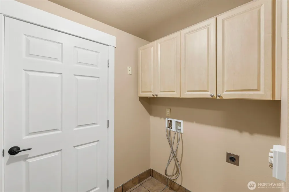 110 Sunny Basin Road Castle Rock, WA 98611