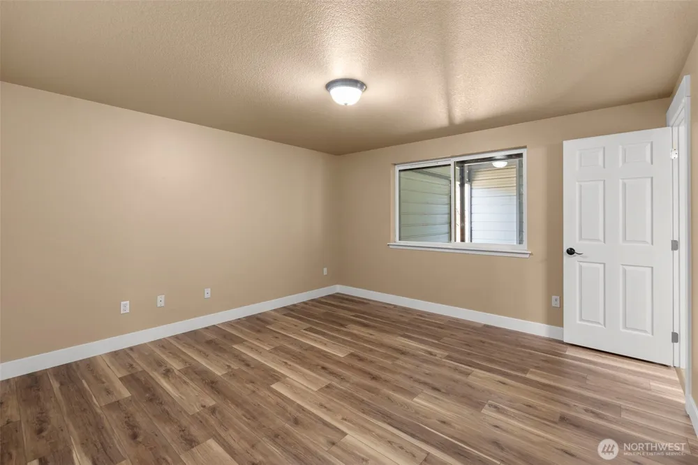 110 Sunny Basin Road Castle Rock, WA 98611