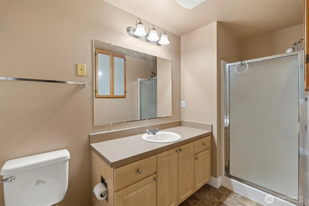 110 Sunny Basin Road Castle Rock, WA 98611