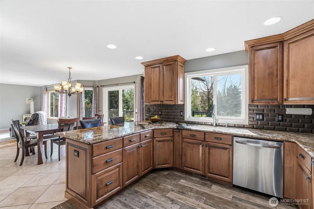 34602 NE 49th Place La Center, WA 98629