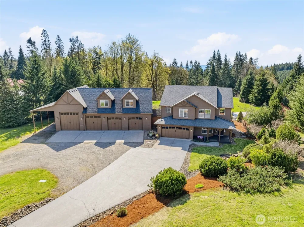 34602 NE 49th Place La Center, WA 98629