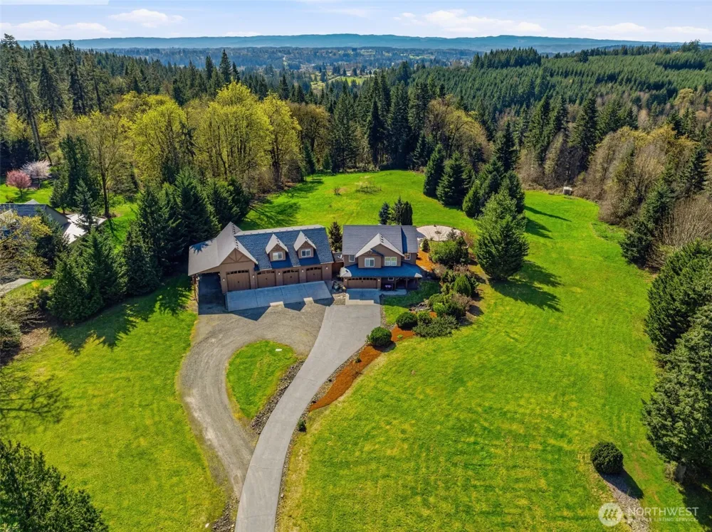 34602 NE 49th Place La Center, WA 98629