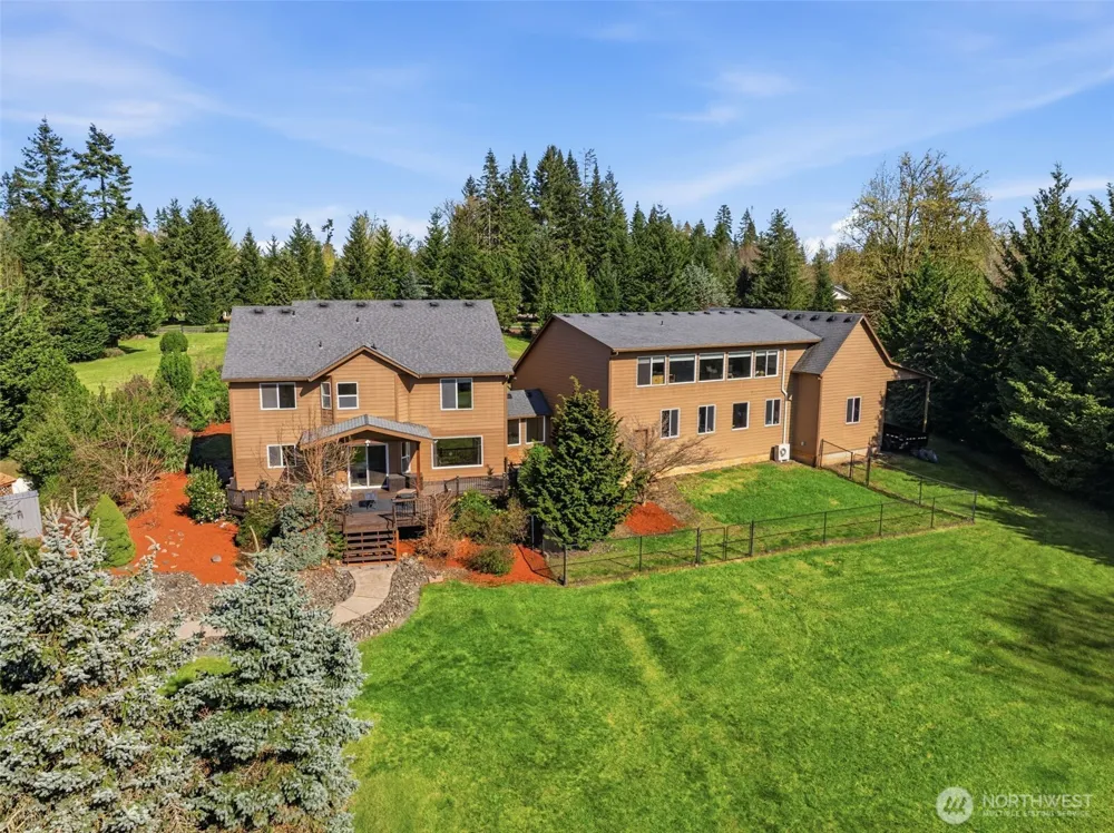 34602 NE 49th Place La Center, WA 98629