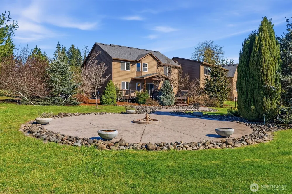 34602 NE 49th Place La Center, WA 98629