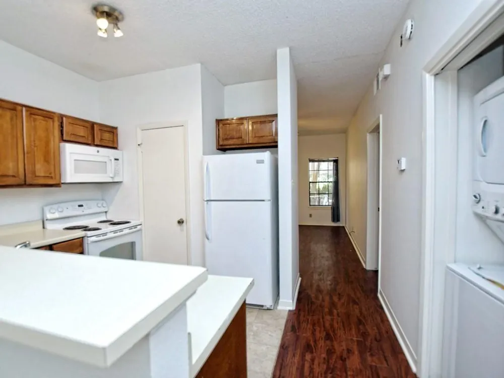 2216 San Gabriel Street #105 Austin, TX 78705