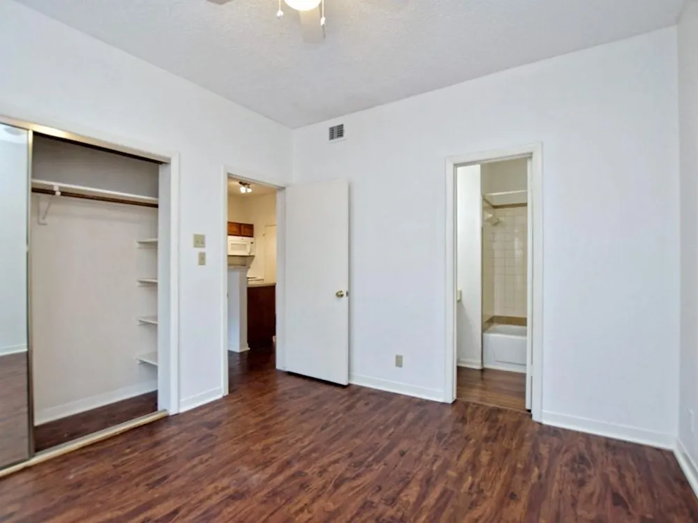 2216 San Gabriel Street #105 Austin, TX 78705