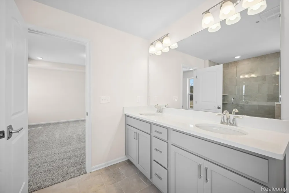 27110 Gallop Way Saline Township, MI 48176