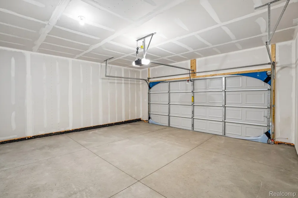 27110 Gallop Way Saline Township, MI 48176