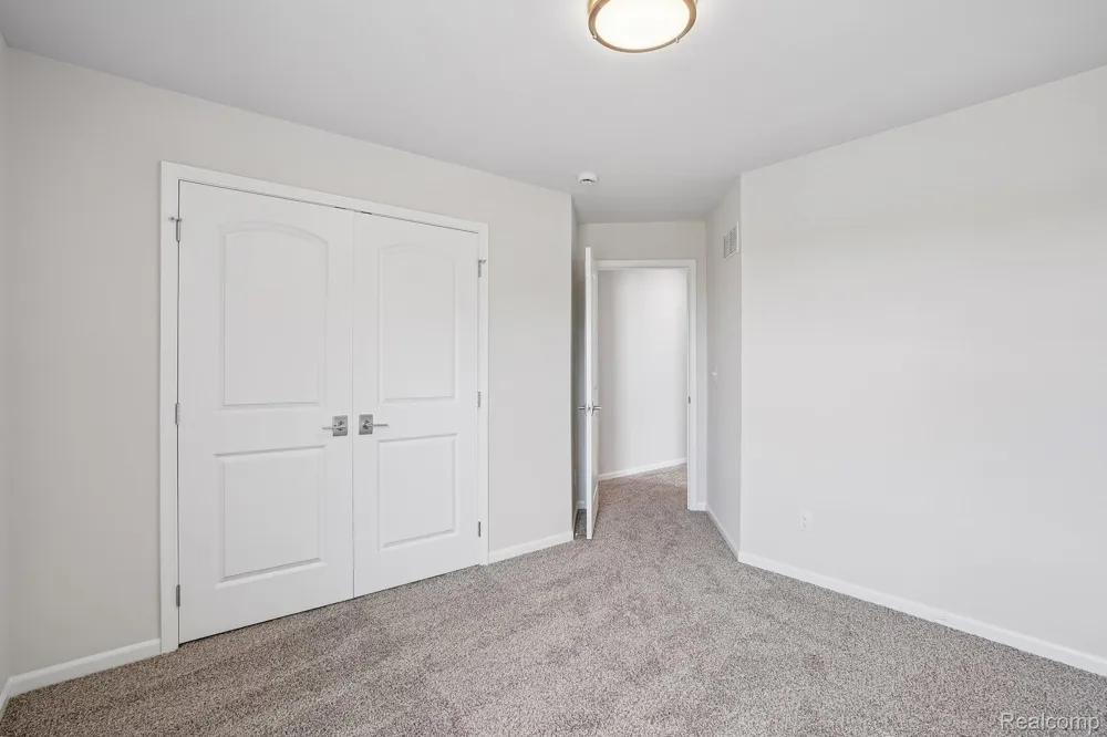27110 Gallop Way Saline Township, MI 48176