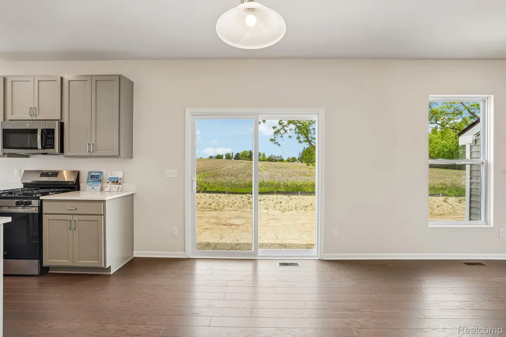 27110 Gallop Way Saline Township, MI 48176
