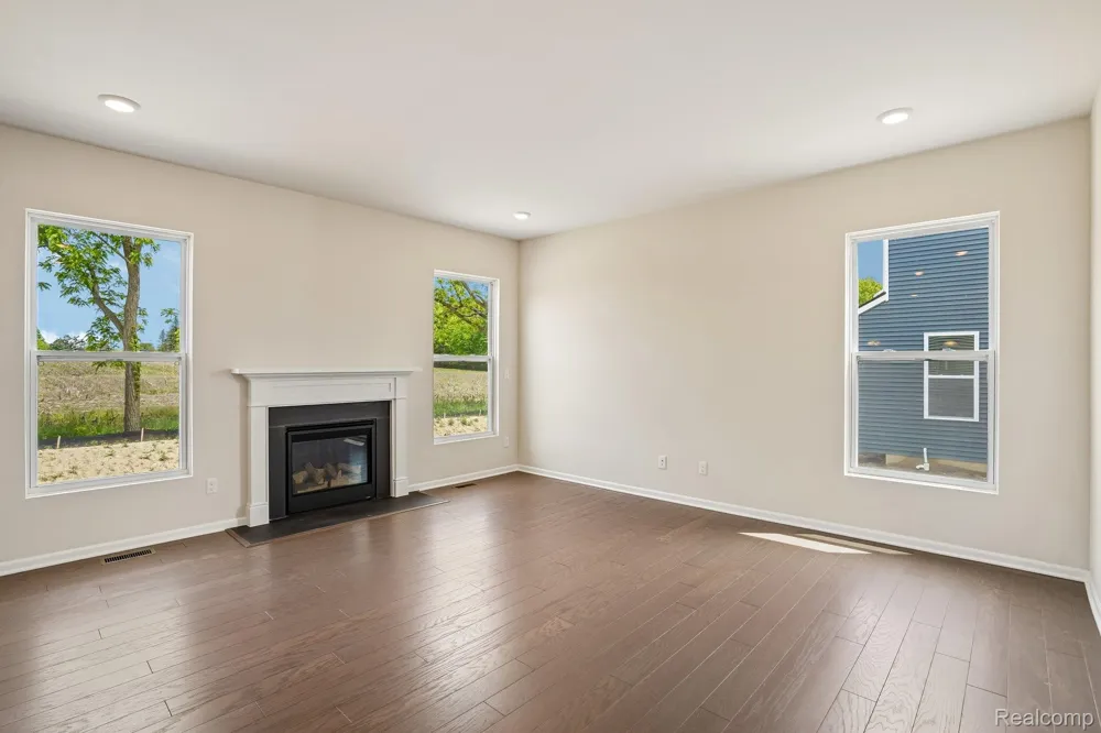 27110 Gallop Way Saline Township, MI 48176