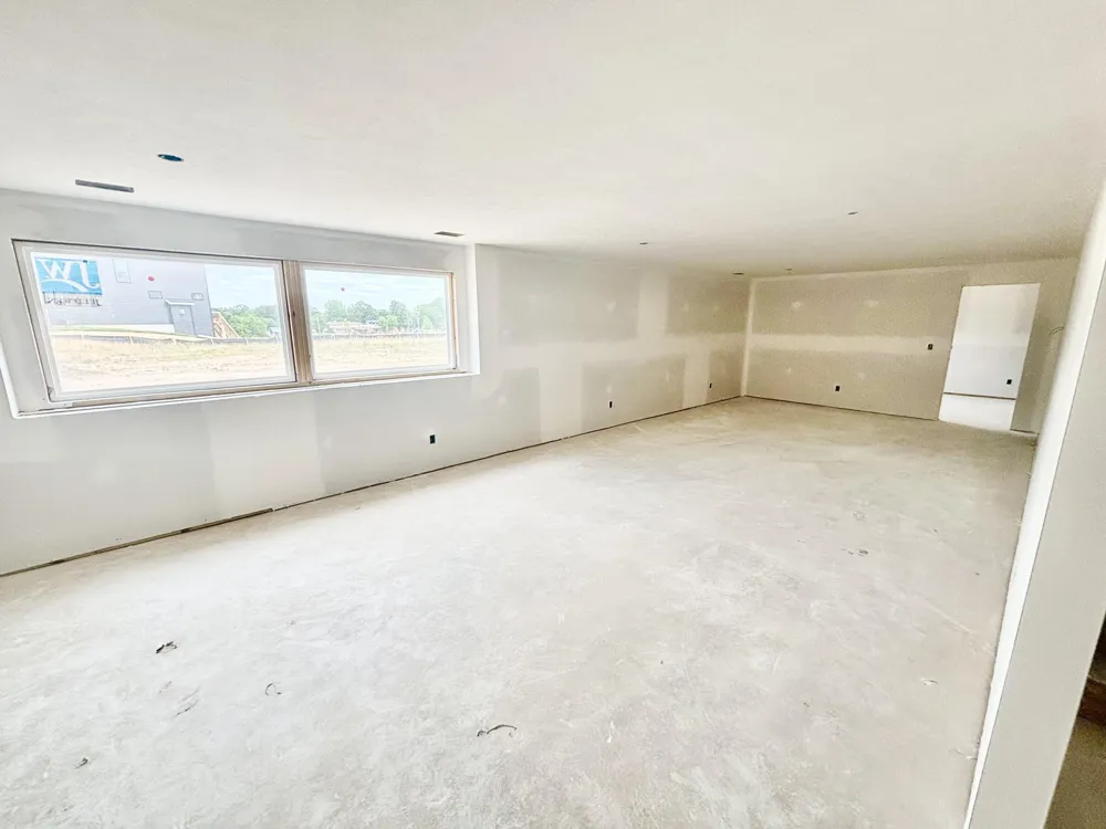 7070 Kettle Dale Avenue SE Caledonia Township, MI 49302