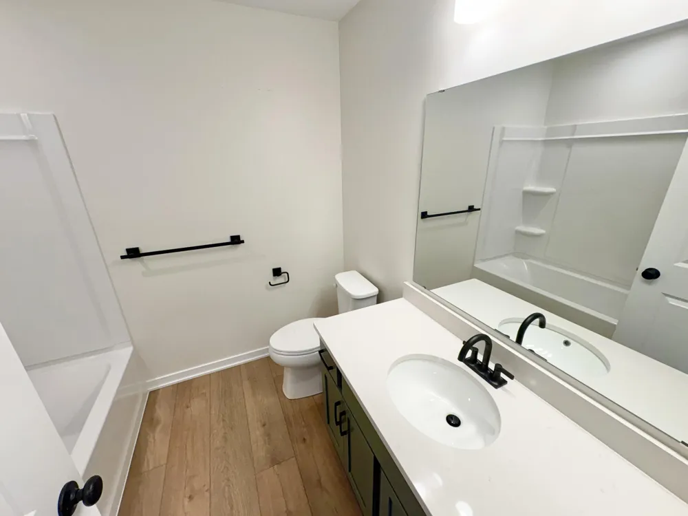 7070 Kettle Dale Avenue SE Caledonia Township, MI 49302