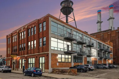 55 W Canfield Street #104