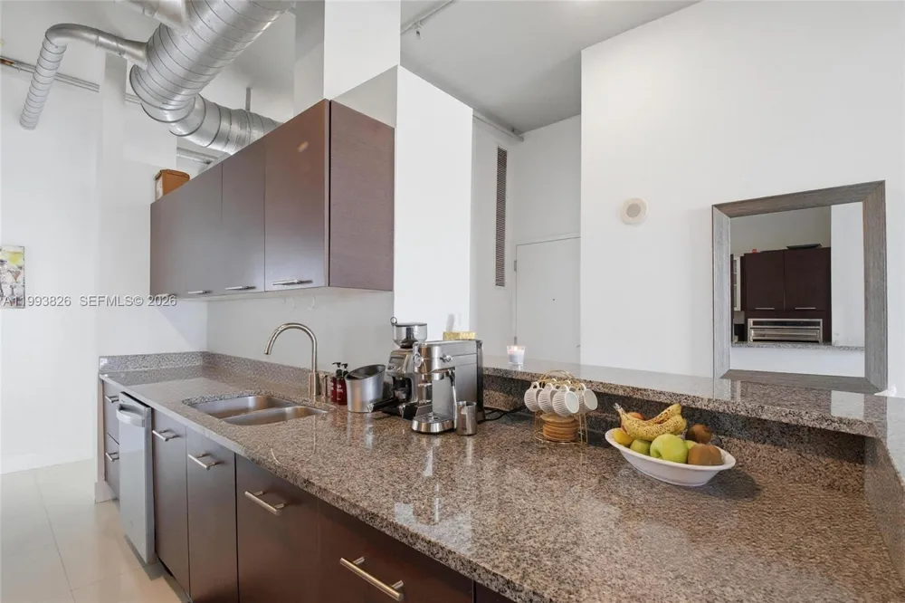 3029 NE 188th St #904 Aventura, FL 33180