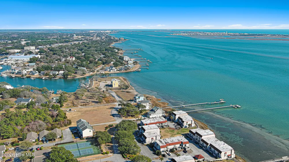 4729 S Shore Drive Morehead City, NC 28557