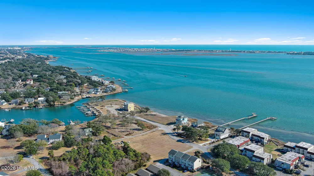 4729 S Shore Drive Morehead City, NC 28557