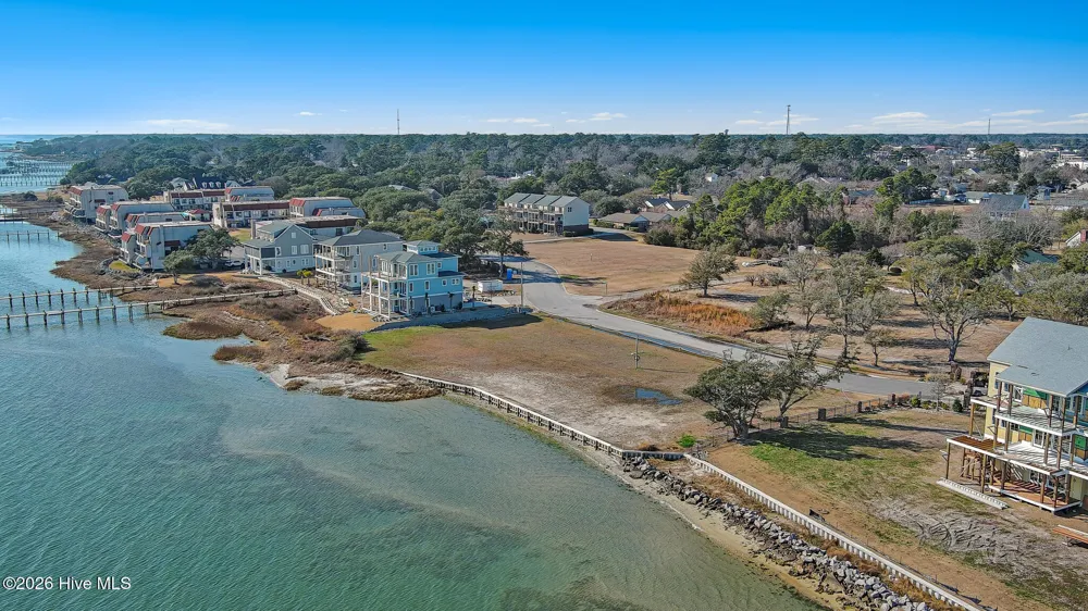 4729 S Shore Drive Morehead City, NC 28557