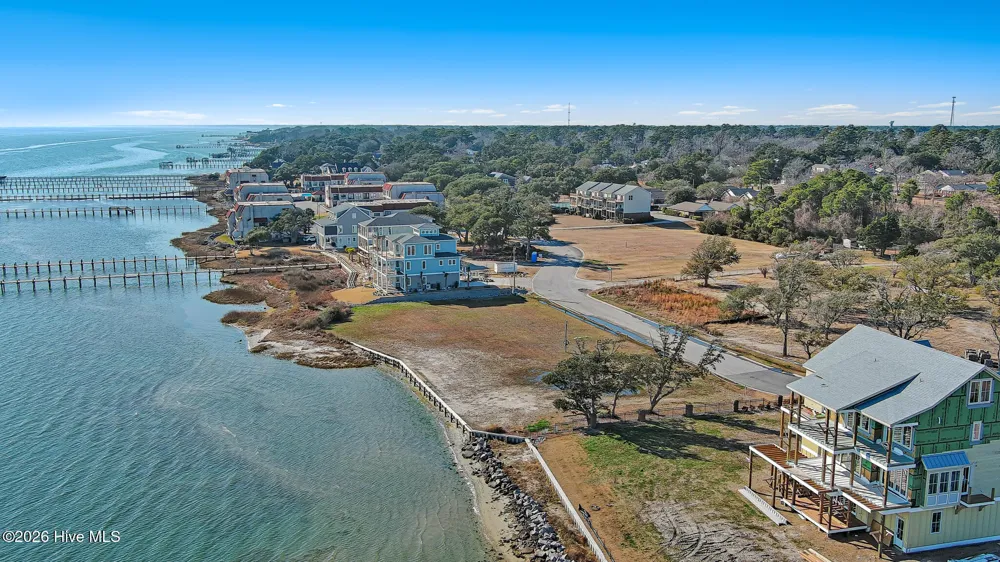 4729 S Shore Drive Morehead City, NC 28557
