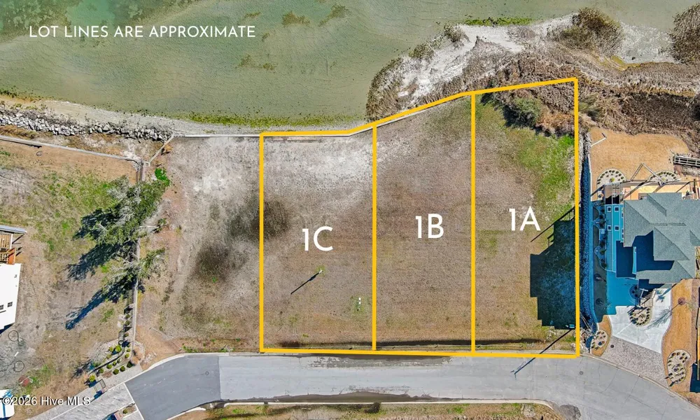 4729 S Shore Drive Morehead City, NC 28557