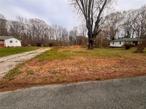 1637 Sanford Drive