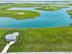36 Redfish Retreat Drive Port Lavaca, TX 77979