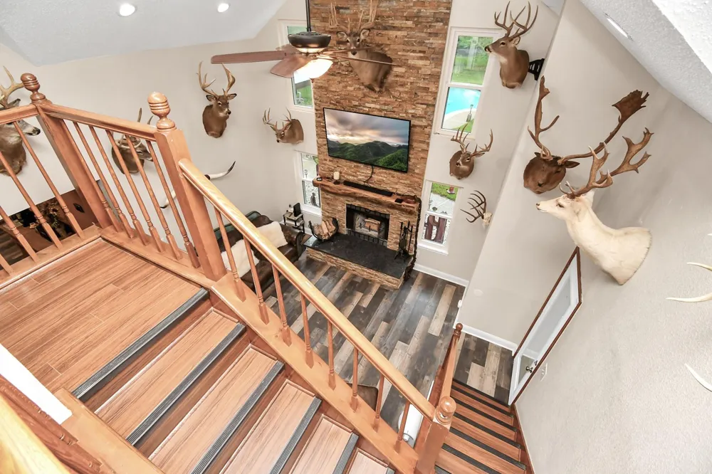 20202 Deer Run Road Damon, TX 77430