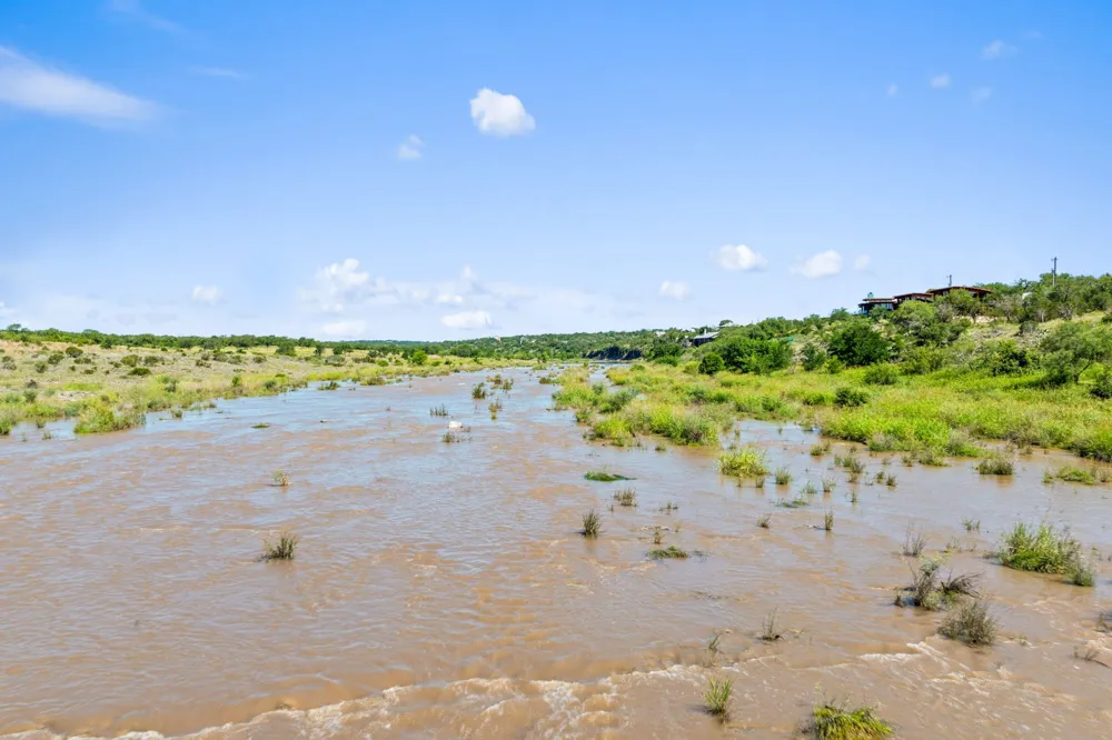 620 Rio Vista Road Johnson City, TX 78636