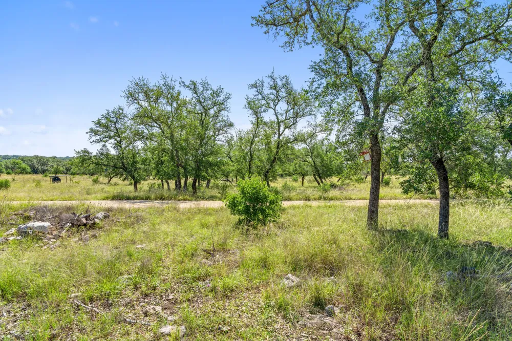 620 Rio Vista Road Johnson City, TX 78636